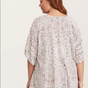 Torrid Floral Kimono Cardigan - Pink and Gray
